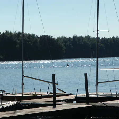 加斯特豪斯威尔酒店 酒店